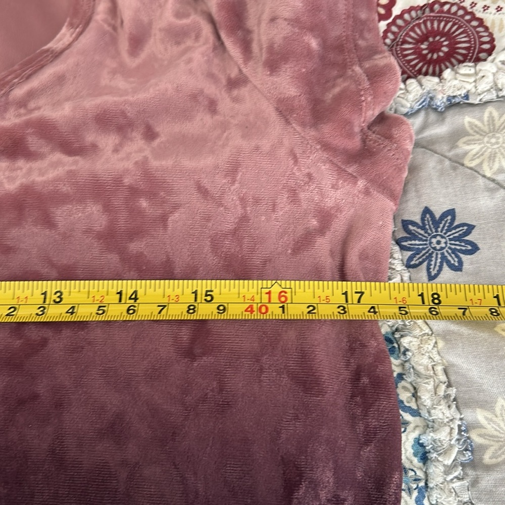 American Eagle outfitters crushed velvet top - Picture 3 of 6